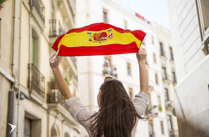 Espanha vai voltar a receber turistas vacinados a partir de 07 de junho
