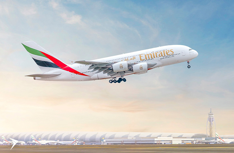 Emirates: Passageiros inscritos no programa Skywards têm acesso à conectividade Wi-Fi gratuita a bordo