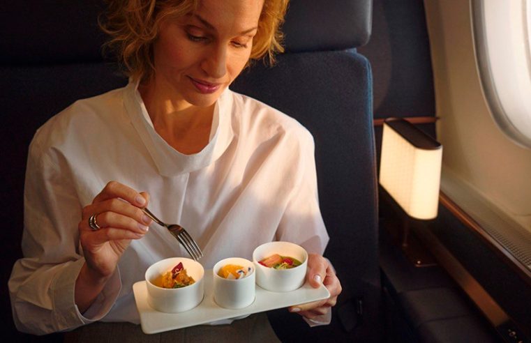 Veja as novidades a bordo: a experiência aprimorada da Lufthansa em voos de longa distância